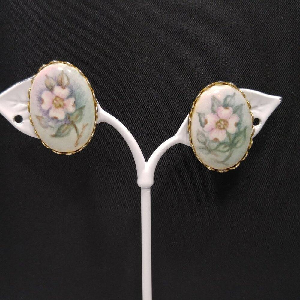 Vintage Hand Painted Porcelain Floral Earrings Oval Clip On Gold Tone Frame